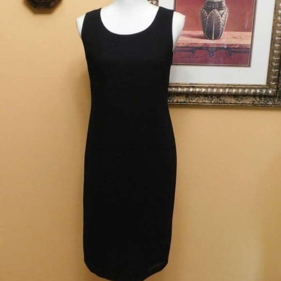 Robbie Bee Dresses & Skirts - Robbie Bee Petite Sleeveless Dress